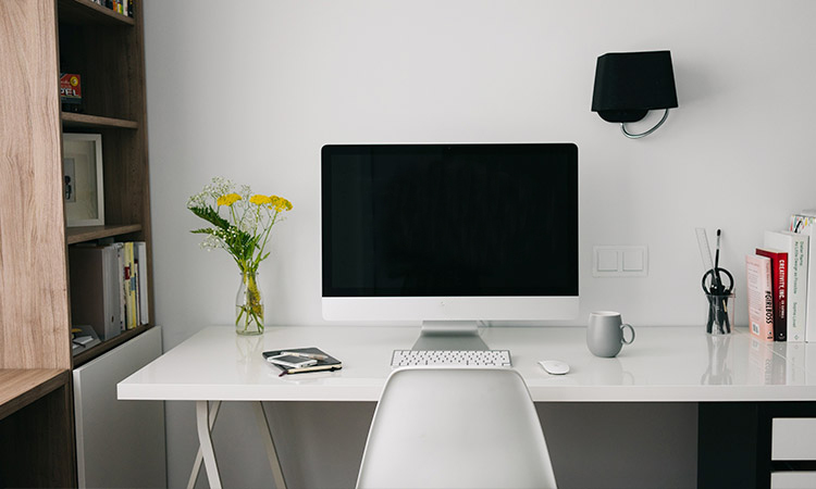 The Cozy Home Office Minimal(List) | Suntrust Properties Inc.